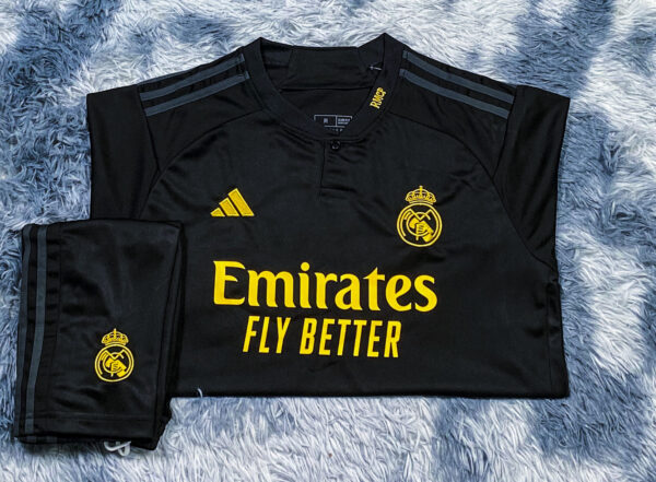 Bộ áo bóng đá Real Madrid bản áo đấu thứ 3 2023-2024 super hàng Thailand Giống thi đấu 99%