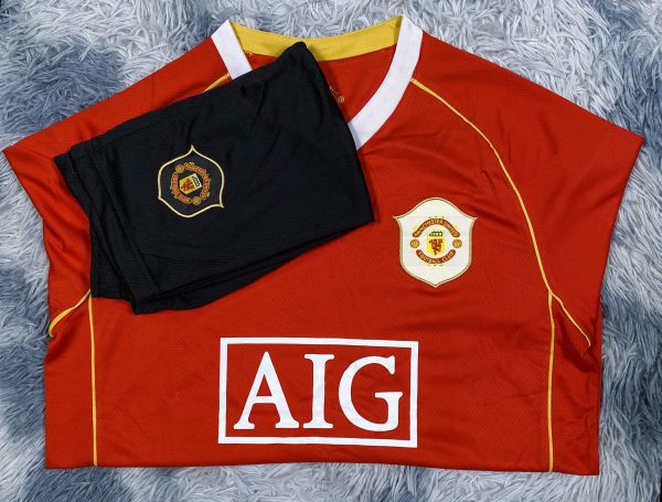 Bộ áo bóng đá retro MU-Manchester United 2006 hàng Thailand Giống thi đấu 99%