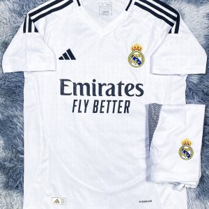 Bộ áo bóng đá Real Madrid sân nhà 24/25 hàng thailand Giống thi đấu 99%