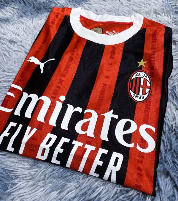 Bộ áo bóng đá Ac Milan sân nhà Supper Bodyfix 2024/25 hàng Thailand chuẩn thi đấu 100%